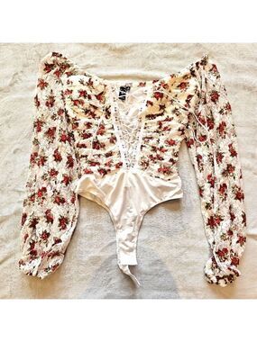 Windsor floral long sleeve ruched Bodysuit